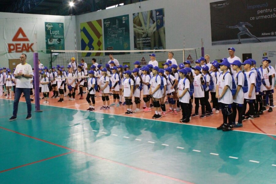 Kids Volleyball. FRVolei’s project for smart and strong children
